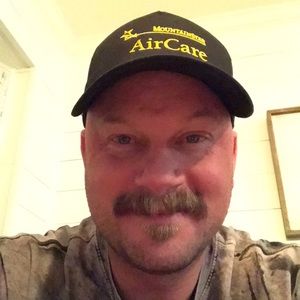 Meet your Posher, Aaron